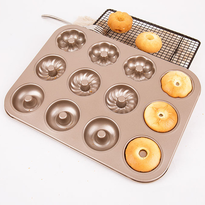 金色12连三花甜甜圈烤盘模具碳钢不粘蛋糕模烘焙器具加厚图