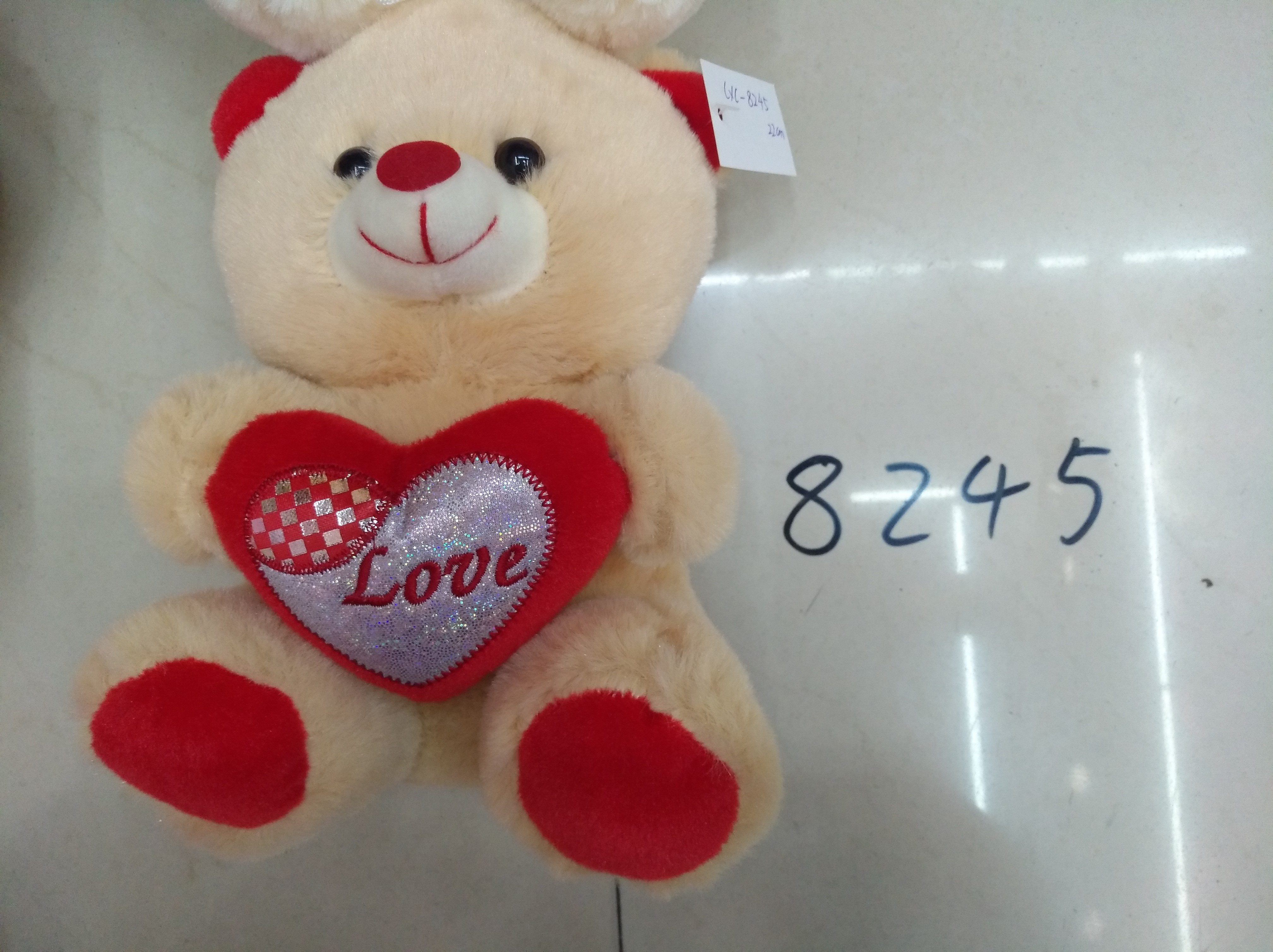 21厘米8245的爱心熊爱心熊LOVE抱心熊颜色可以混图