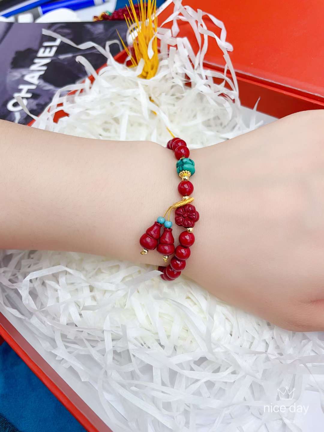 Crystal Pearl Jewelry Fulu Red Vermilion Bracelet Application Scenario