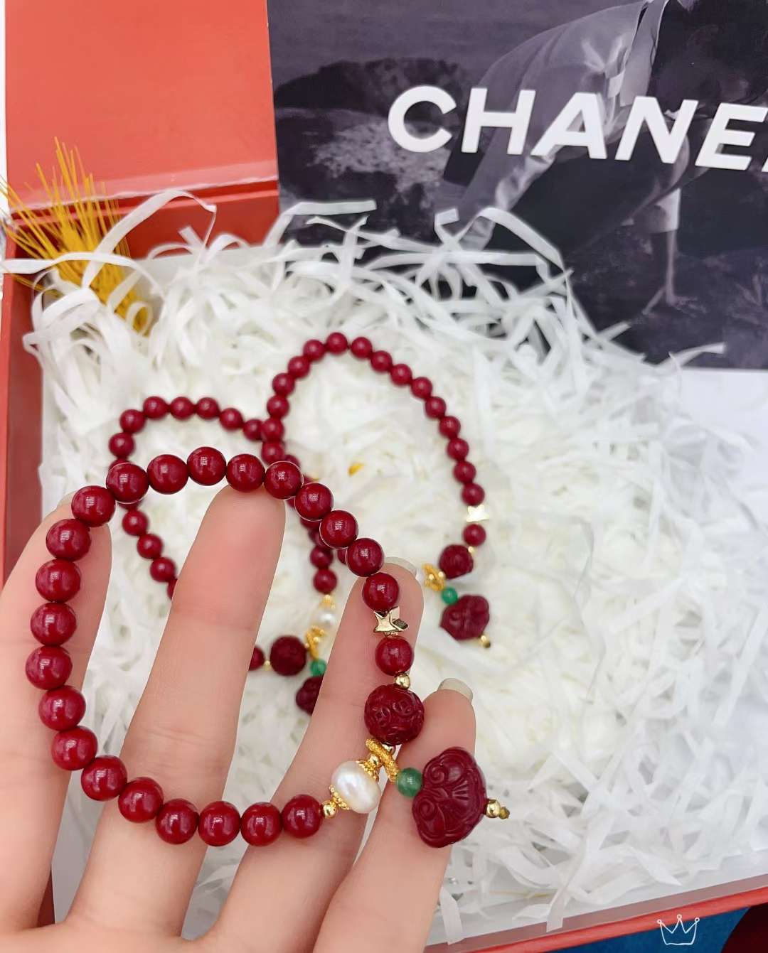 Crystal Pearl Jewelry Vermilion Red Lantern High Hanging Bracelet Item Picture