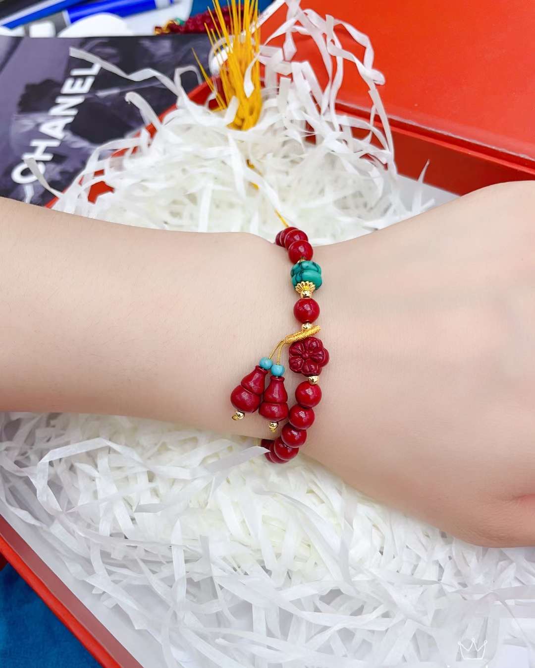 Crystal Pearl Jewelry Fulu Red Vermilion Bracelet Application Scenario