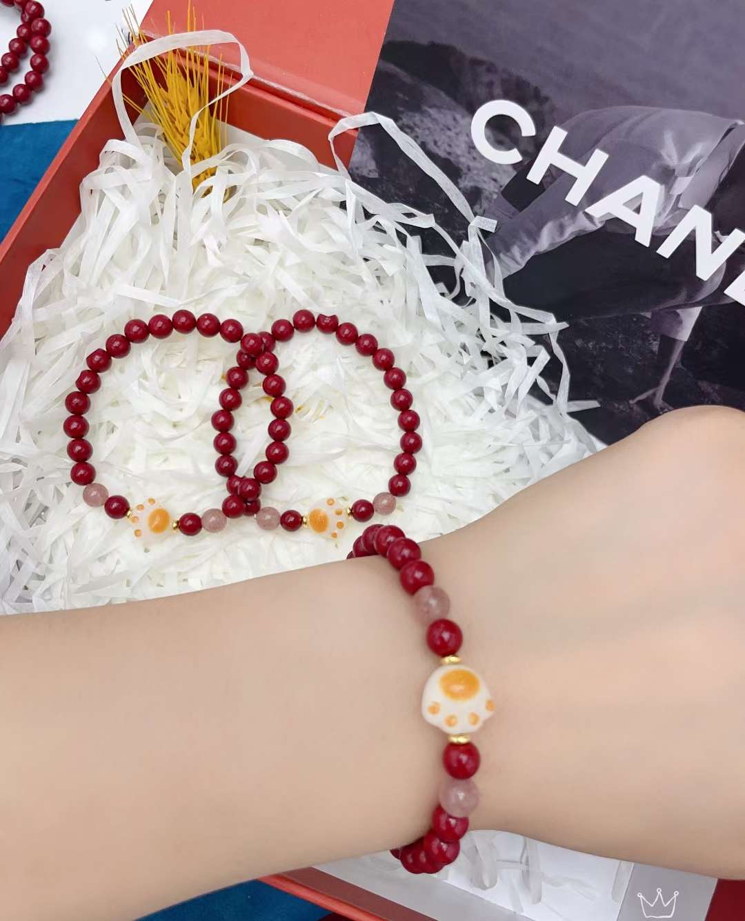 Crystal Pearl Jewelry Charcoal Burnt Cat Claws Vermilion Red Over The New Year Bracelet details Picture