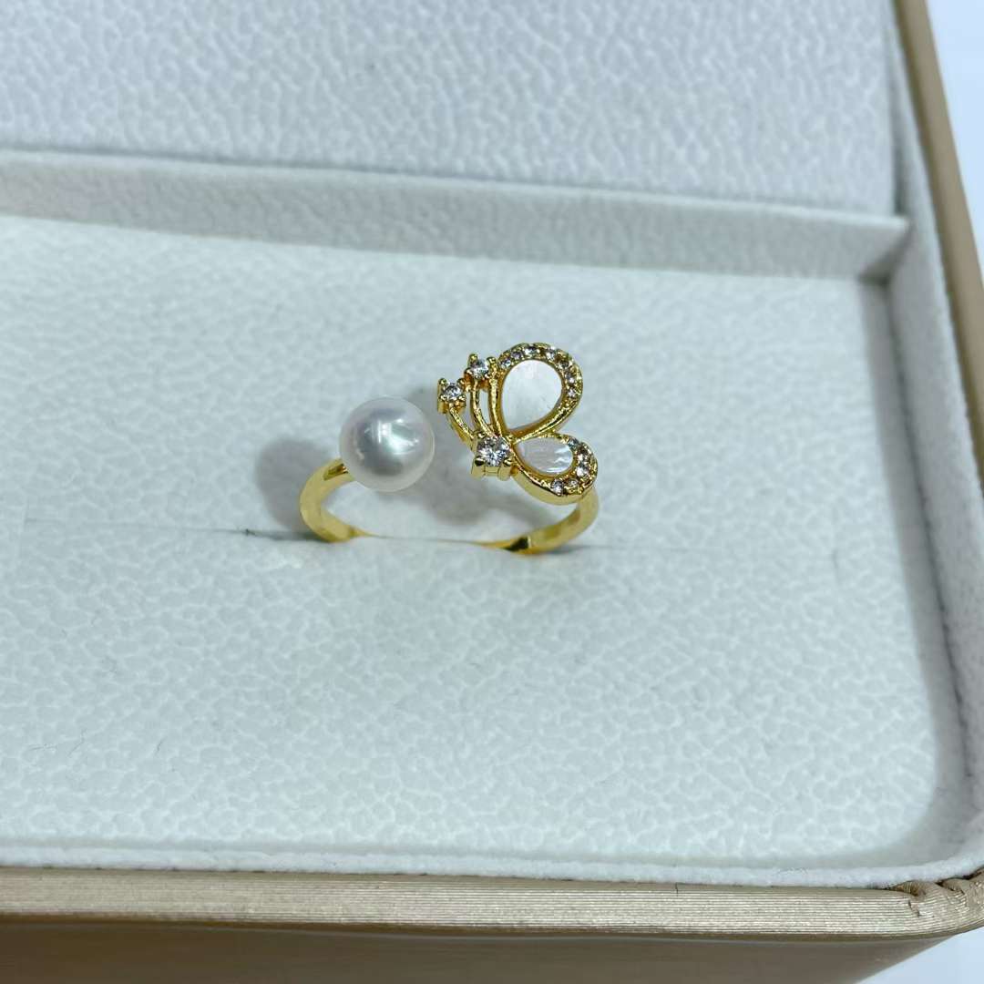 Butterfly 🦋 mother-of-pearl necklace earrings ring Item Picture