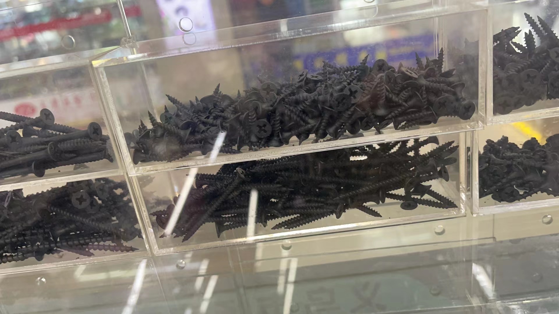 黑色干壁钉/细牙粗牙干壁钉/盒装干壁钉/干壁钉装饰产品图