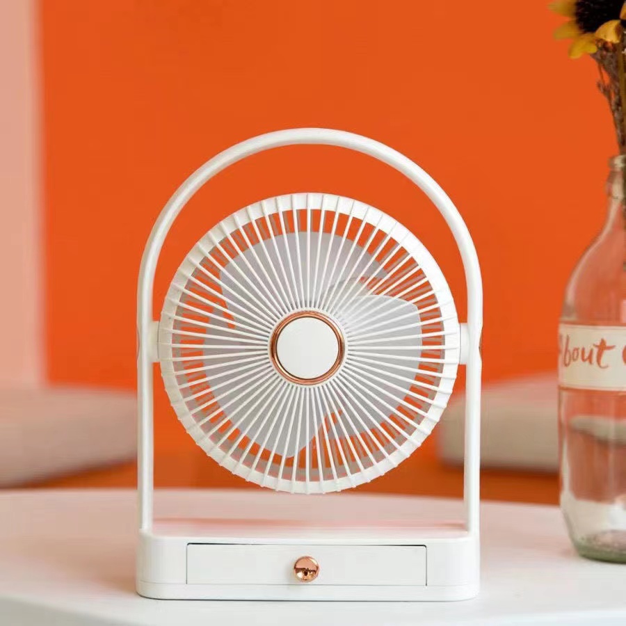 旋转台式USB小风扇便携式桌面充电三档调节学生办公室电风扇详情4
