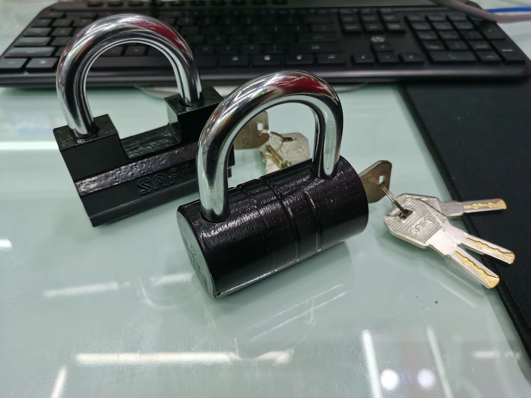 铁质A型O型凌志锁padlock锁具防盗锁EURO锁