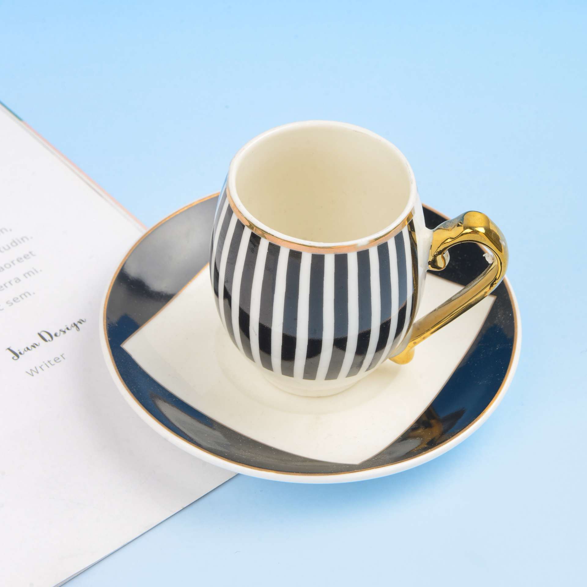 Ceramic six-cup saucer gift box packaging for export to the Middle East, Qatar. Best-selling coffee cups and saucers 2304 details Picture