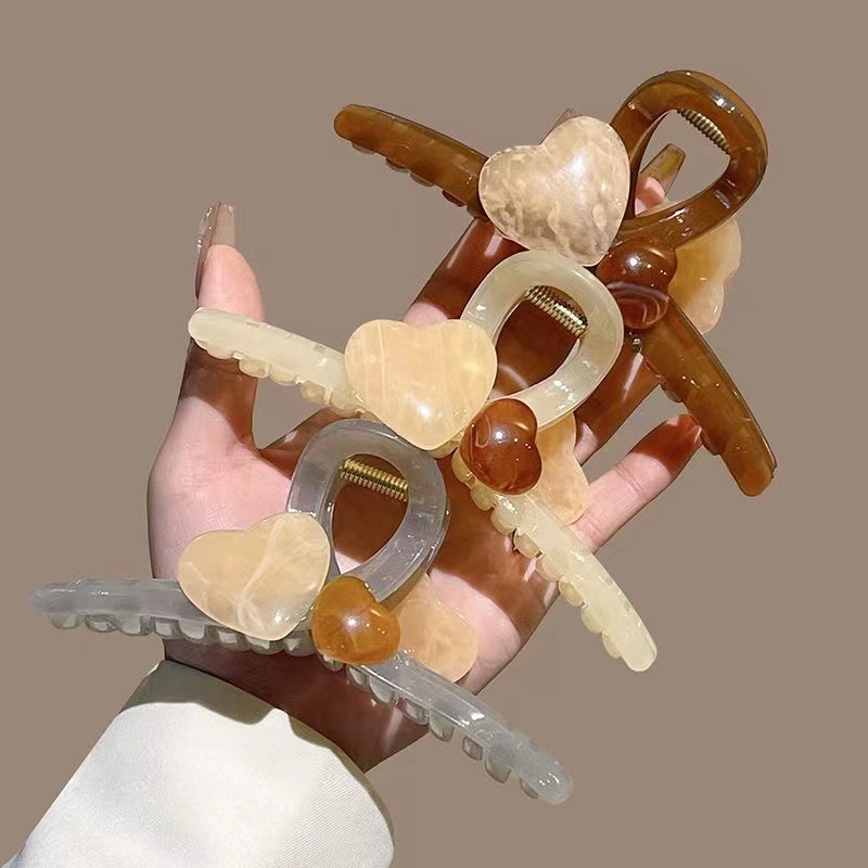 抖音同款简约拼色爱心大号抓夹发夹后脑勺盘发头发抓夹2023新款夹子