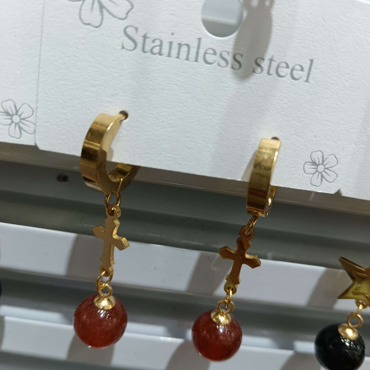 Stainless steel earrings, pendants, earrings, buckles and accessories, earrings Specification image