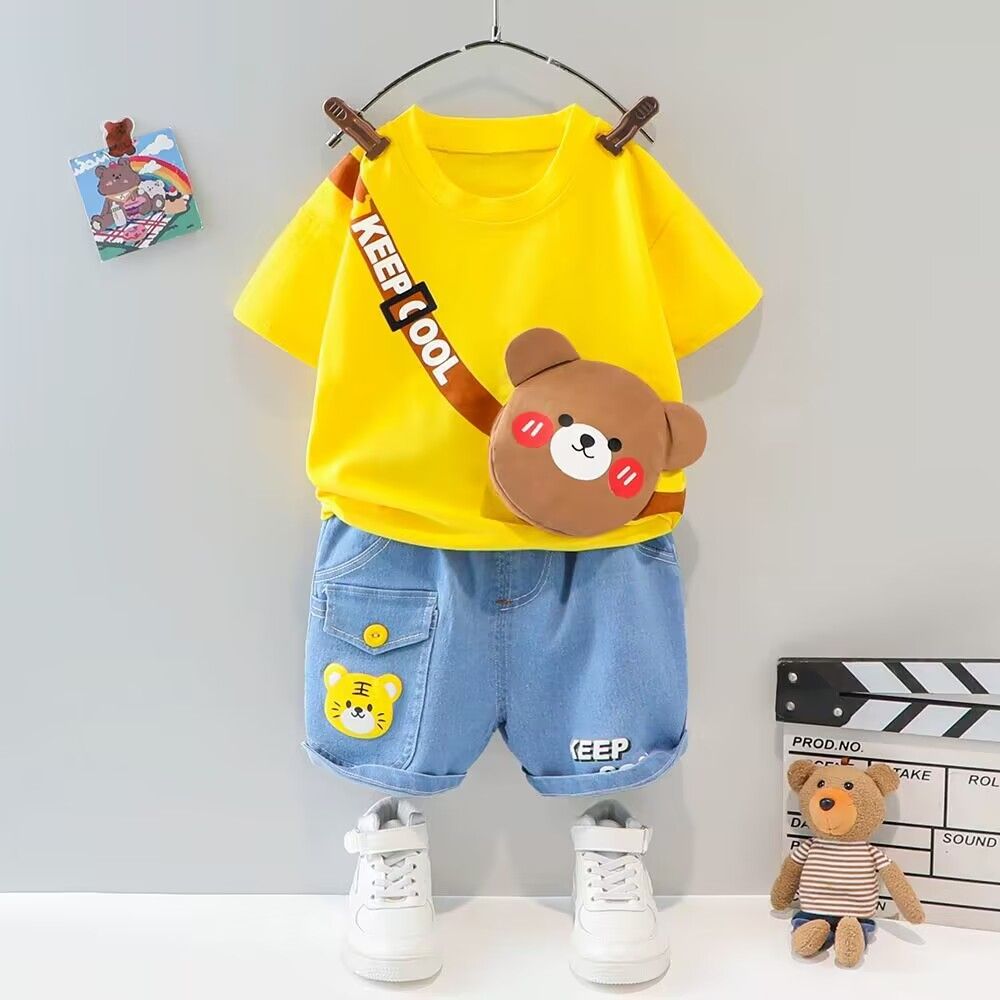 The 2023 new summer dress for baby boys is super cute, cartoonish, cool and adorable. It's a short-sleeved, stylish and casual two-piece set for infants and toddlers