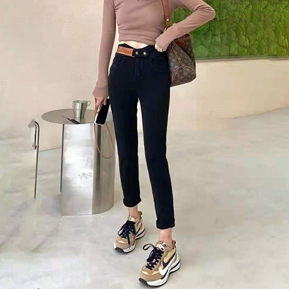 New autumn and winter style fleece tight-fitting skinny jeans for women, high-waisted, elastic and slimming, versatile 9-inch pencil pants detail image 5