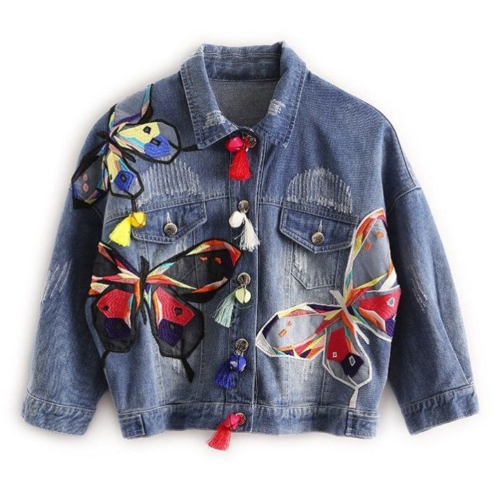 The new Korean-style embroidered denim short jacket for women with colorful butterfly patterns and long-sleeved denim tops from Spring and Autumn are trendy