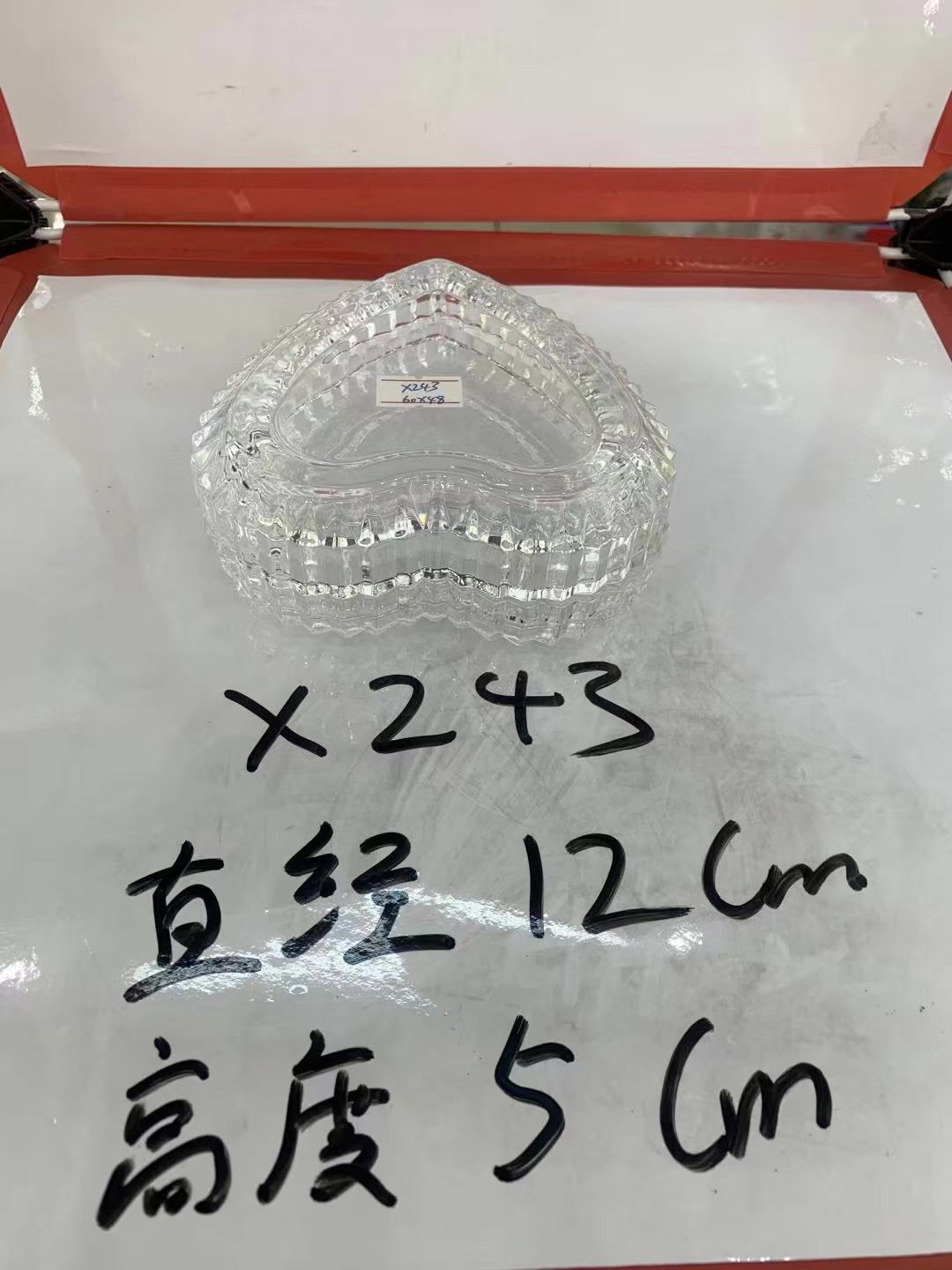 Heart-shaped storage rack glass home decoration Item Picture