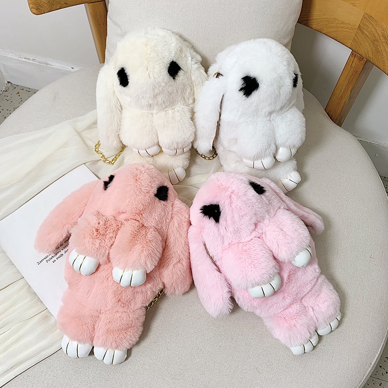 In 2023, we offer wholesale imitation rabbit fur dead rabbit bags, crossbody bags, cute rabbit bags, adorable rabbit bags, student bags, rabbit mobile phone bags. We have exquisite gifts in stock, including pink rabbits and black-eyed rabbits pic 13