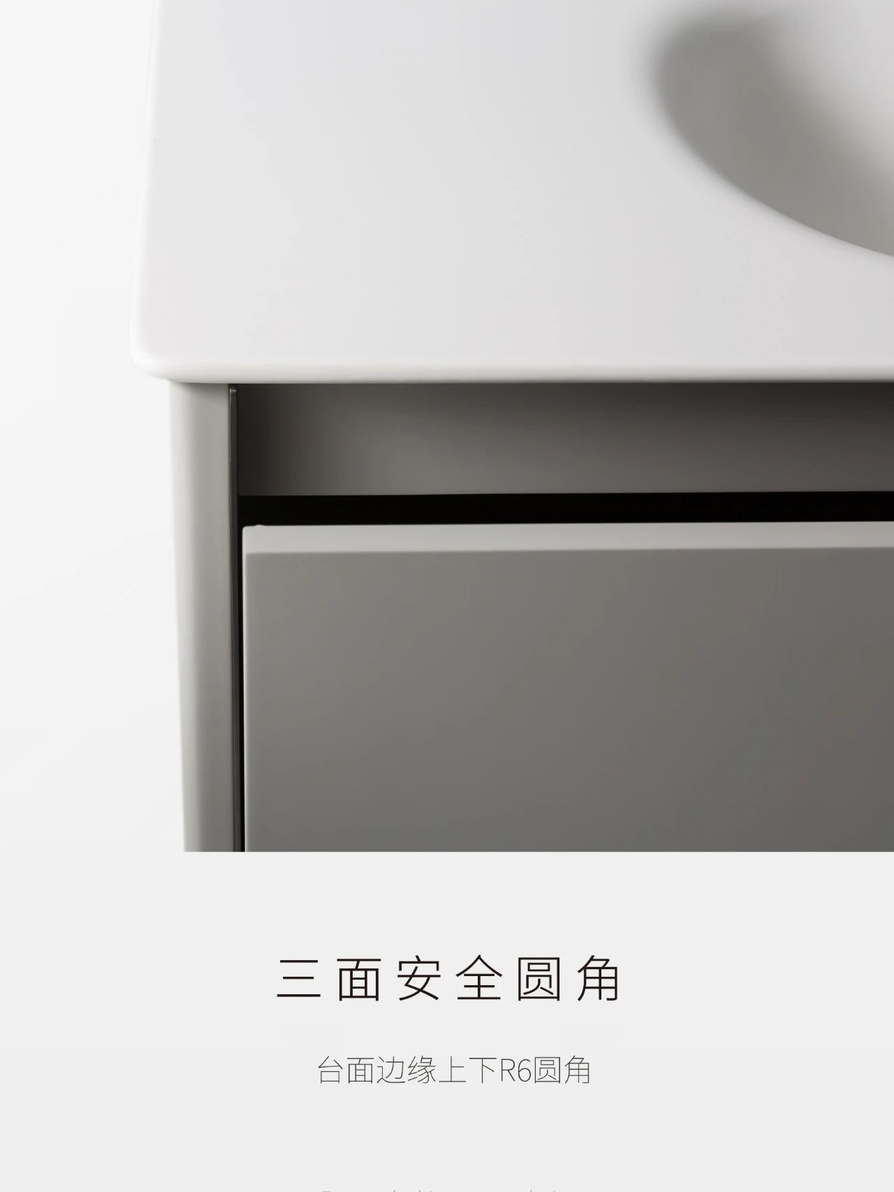 留白之美 | PUREFINE - 芷岚  极简圆镜，如满月般莹润，快速除雾、灯光照明，一键双控；铝合金背框，400

详情图7