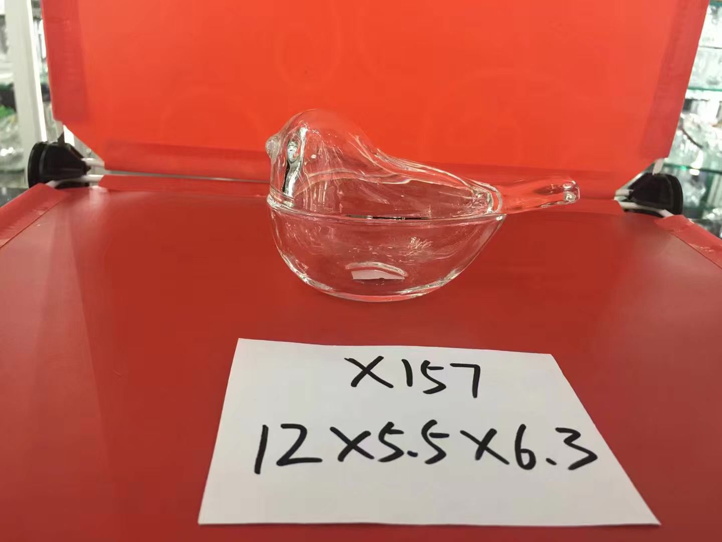 玻璃糖罐/玻璃糖缸/玻璃摆件白底实物图