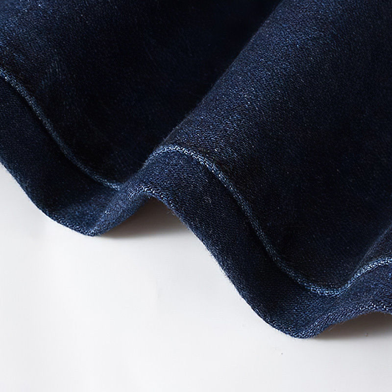 Three-breasted high-waisted jeans for women to flatten the abdomen and lift the buttocks, making them look slimmer and taller. High-waisted extended pencil tight-fitting small-leg pants detail image 3