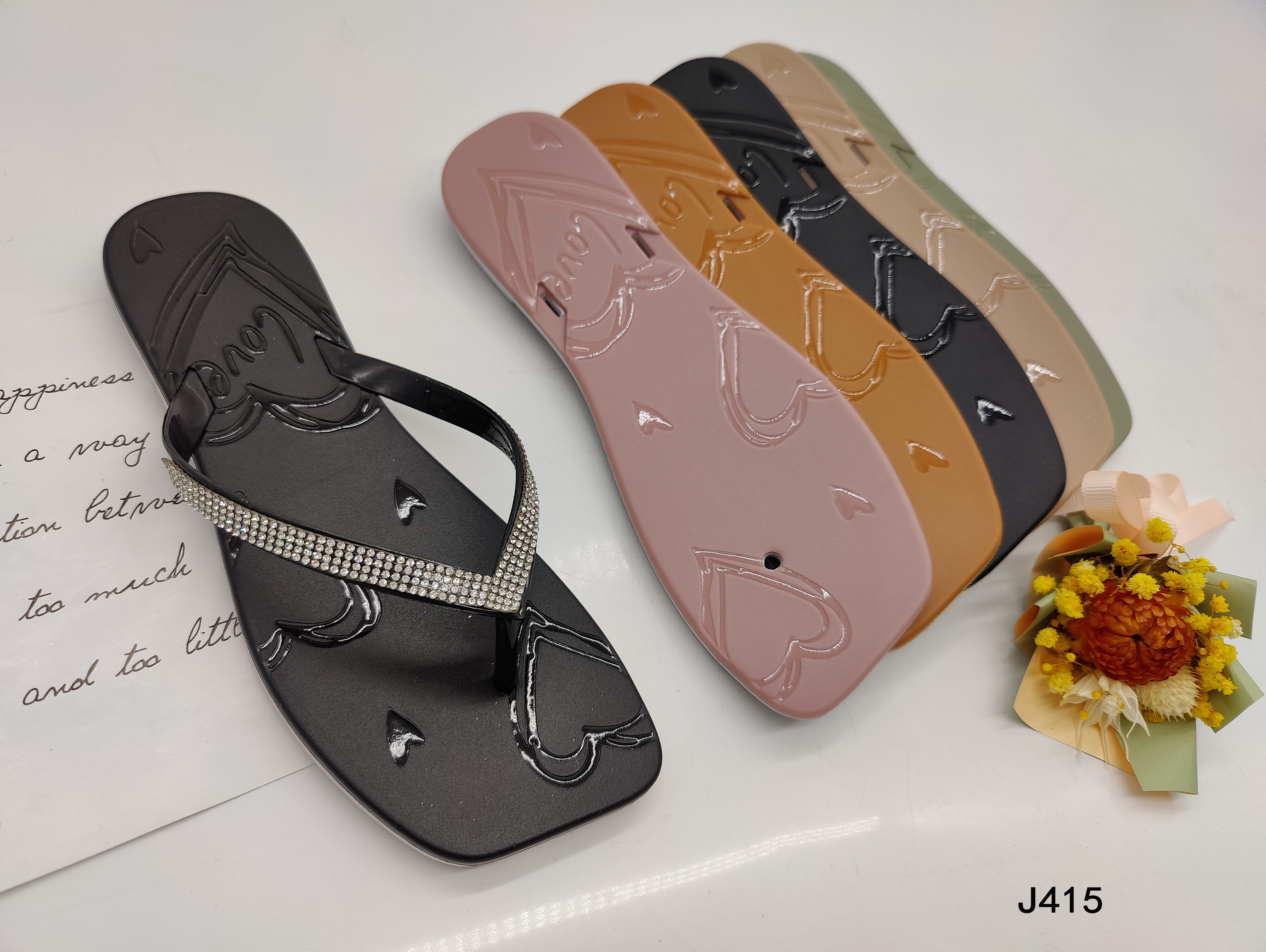 大码沙滩鞋/外贸跨境凉鞋/水钻人字拖/平板批发鞋/舒适户外链条/新款女士拖鞋细节图