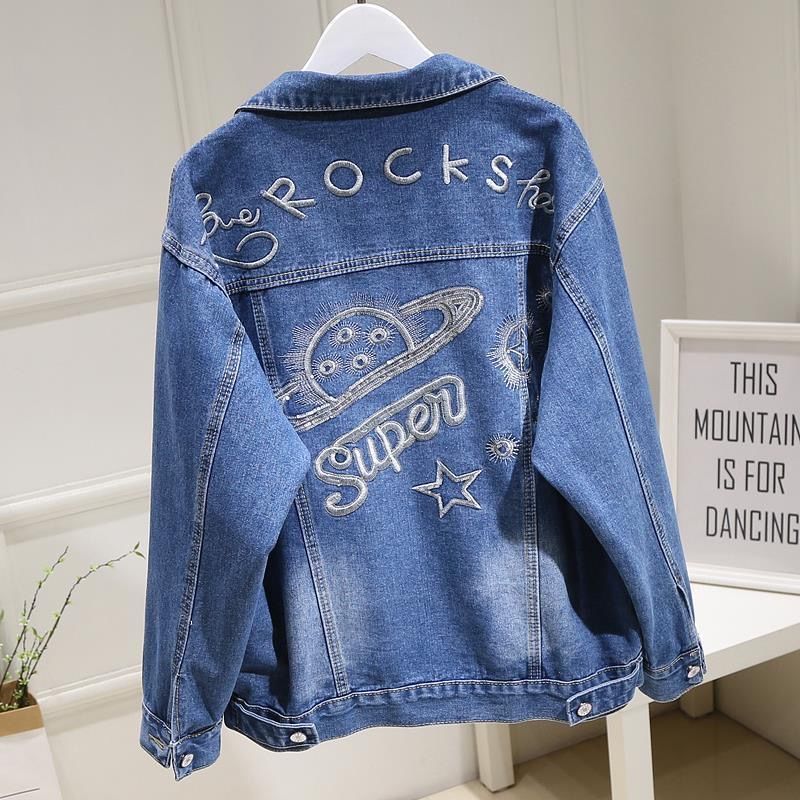 The new Korean version of the denim jacket with embroidered letters, loose and chubby girls, large size, versatile, casual and short style, trendy detail image 5