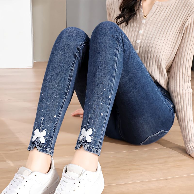 Stretch Jeans Women's New Korean Version Of Embroidery Slim Slim Feet Nine-Point Pants Women Short Pencil Pants Long Pants Item Picture