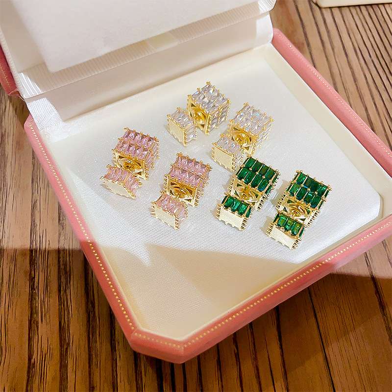 French crystal zircon water cube pair of small and exquisite stud earrings, Instagnetiz-popular Japanese and Korean versatile silver needle earrings detail image 2