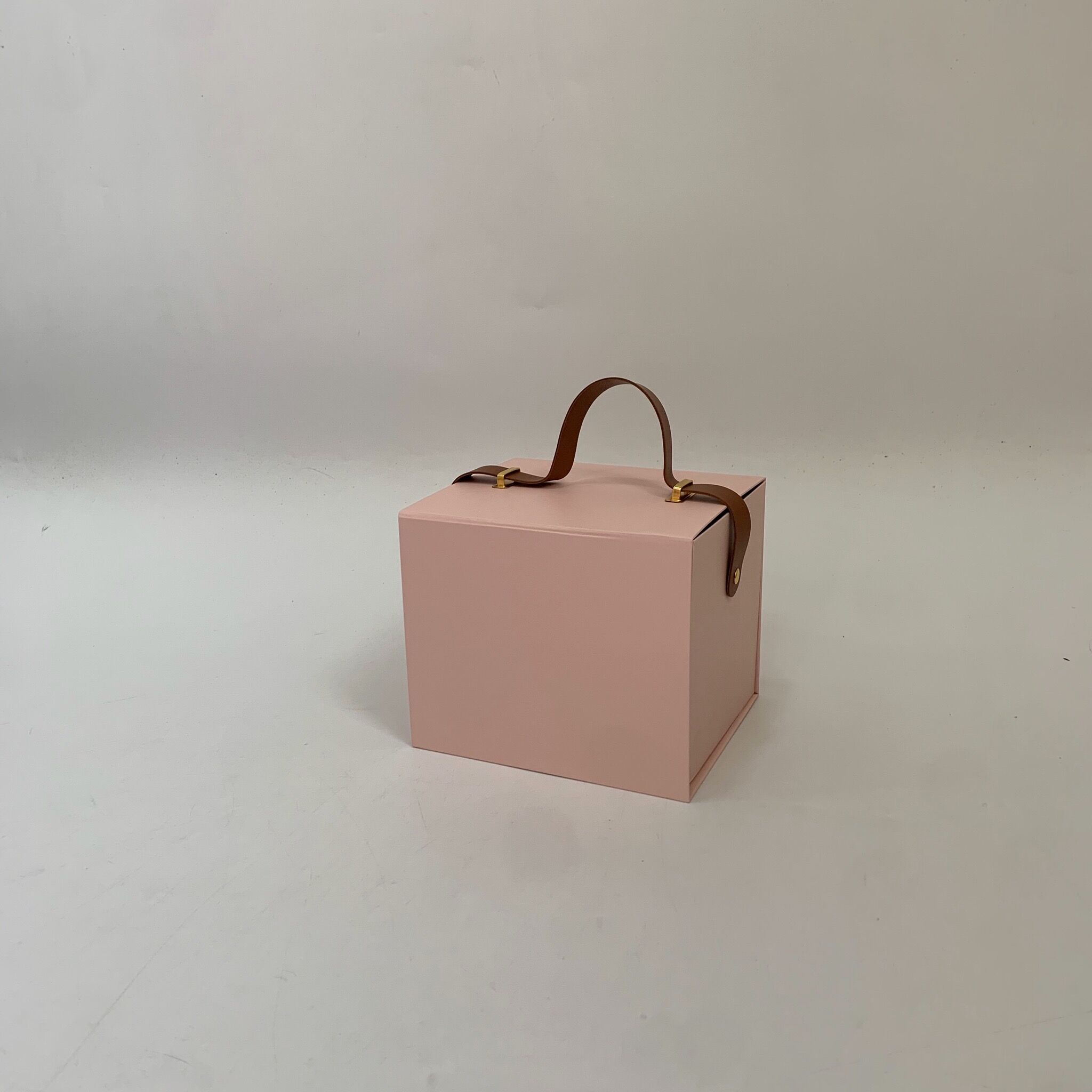 Foldable Hand Gift Box