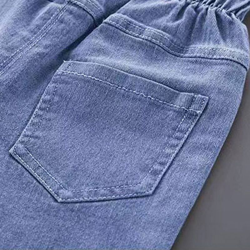 Spring and autumn Korean children's clothing for girls, fashionable jeans, small and medium-sized children's long pants, new spring children's clothing detail image 3