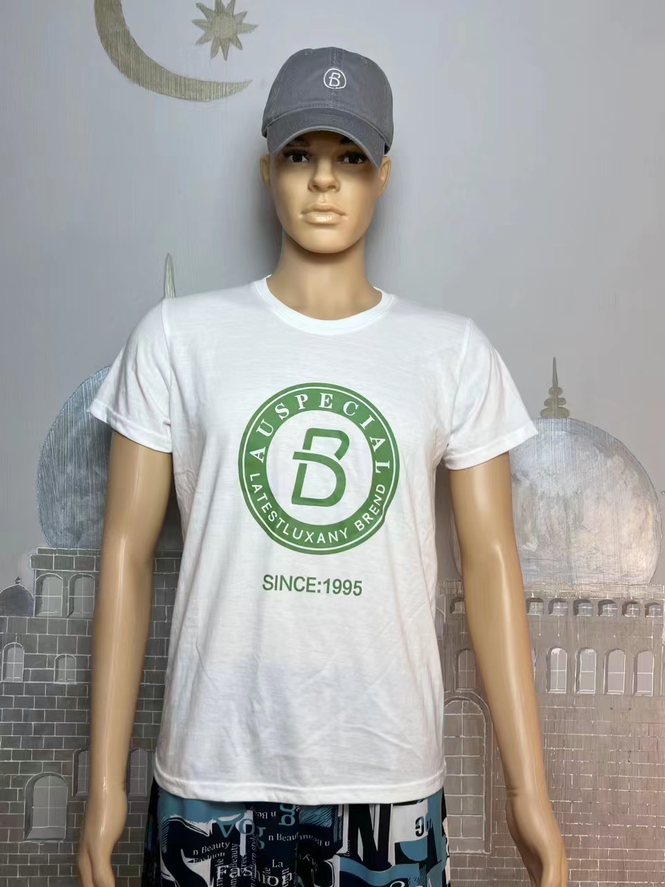 库博克经典白色男T恤