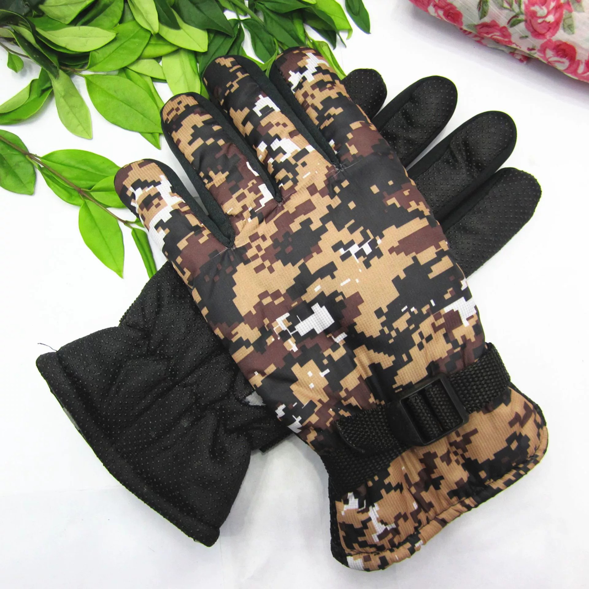 Cross-border factory direct sales, 2-cotton full store running around, street stall warm adult gloves, cycling inventory, casual gloves, fleece thickened windproof outdoor sports gloves, morning market street stall goods wholesale pic 15