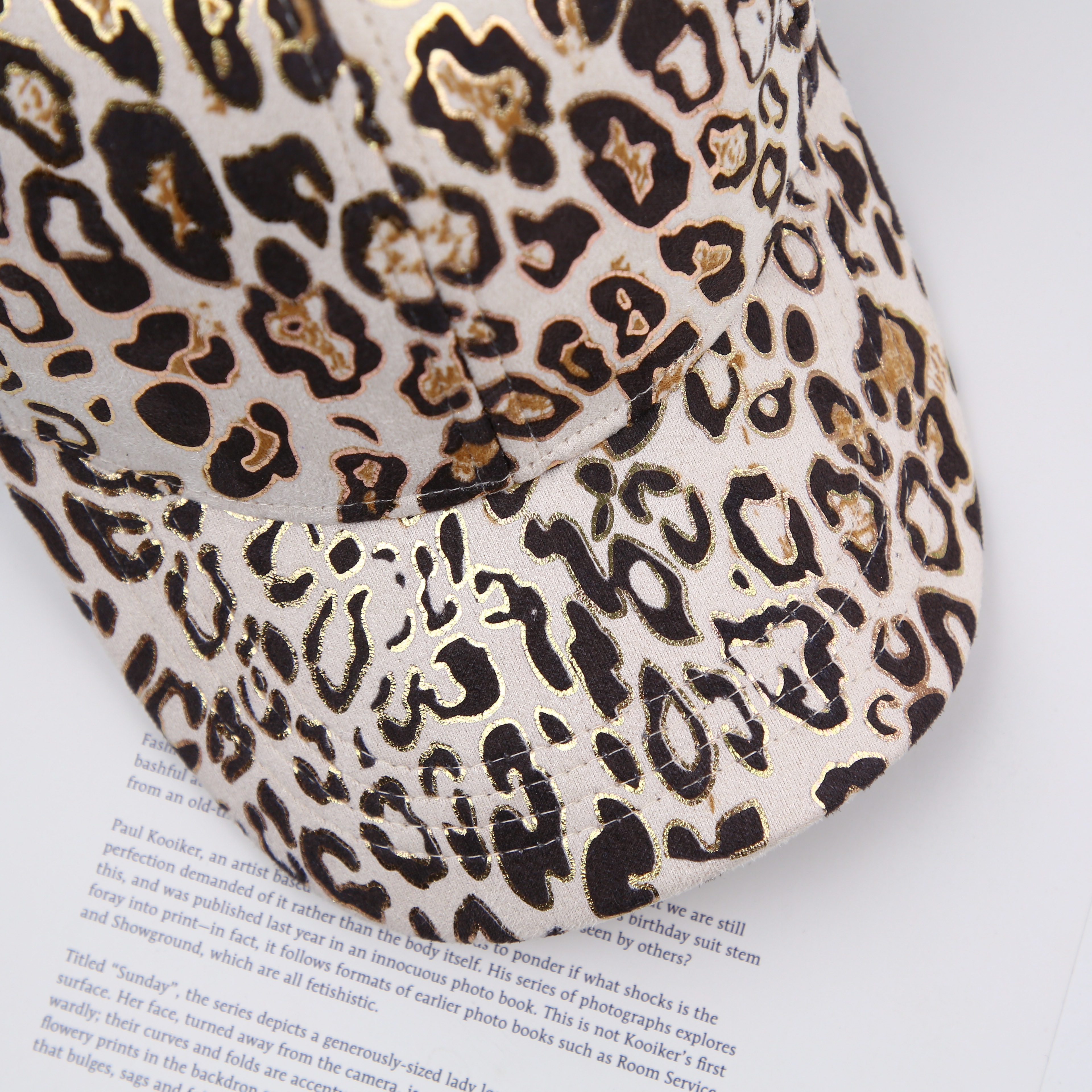 Korean Leopard Print Cap Sports Casual Baseball Cap Men And Women Along The Cap Autumn Winter Item Picture
