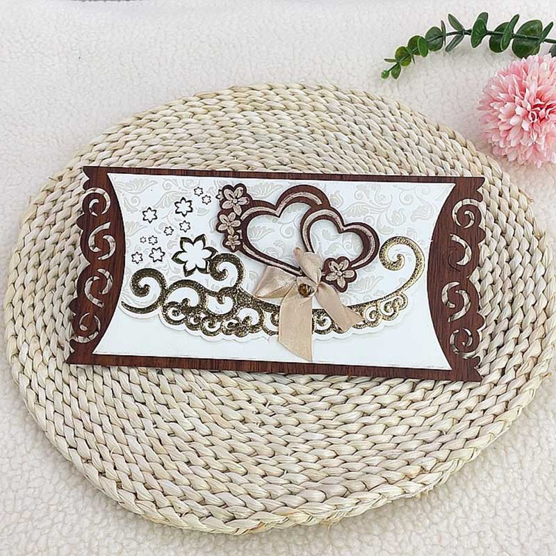 Foreign trade custom Africa Middle East long double love small wooden chip pattern gold hollowing wooden wedding invitation Business invitation birthday invitation banquet greeting card manufacturers direct wholesale thumbnail