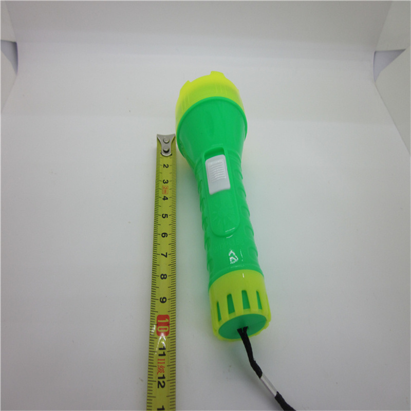 塑料手电筒 发光玩具 方便携带挂绳可换电子 批发实用小礼品 高高电子 义乌国际商贸城一区E1-2963详情图5