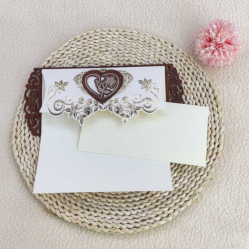 Foreign Trade Custom Africa Middle East Long Elegant Love Small Wooden Chip Pattern Gold Hollowing Wooden Wedding Invitation Business Invitation Birthday Invitation Banquet Greeting Card Manufacturers Direct Wholesale Specification drawing