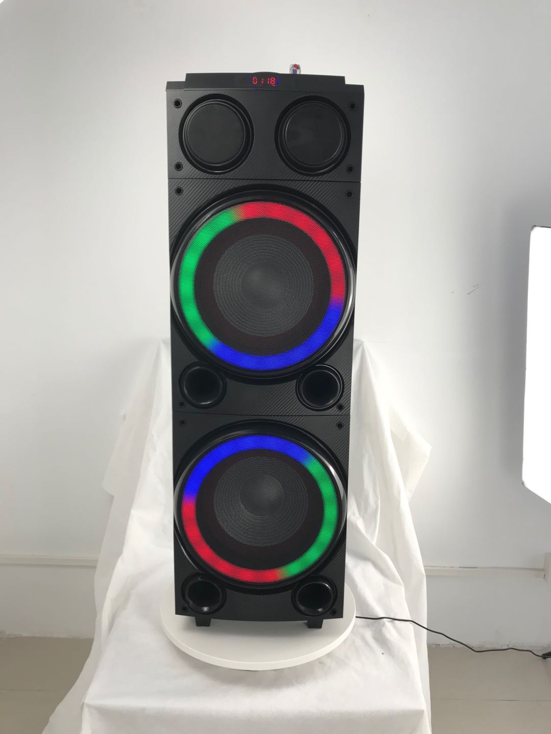   HS-TD1020   2*10寸系列便携式音箱蓝牙无线音响收音机无线麦