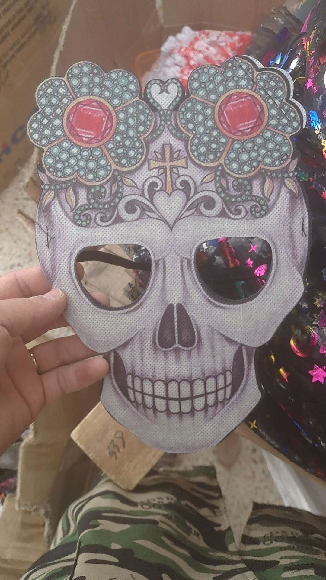 一件300，款式混装