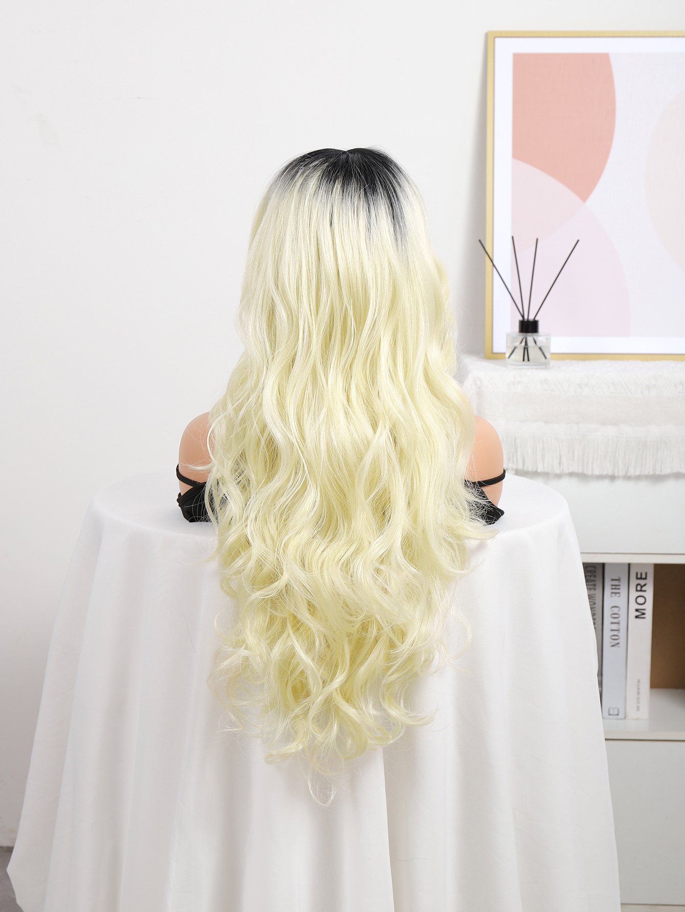 Influencers peluca fade color mujer chal largo rizado medio dividido onda esponjoso natural cabeza completa blonde wig Item Picture