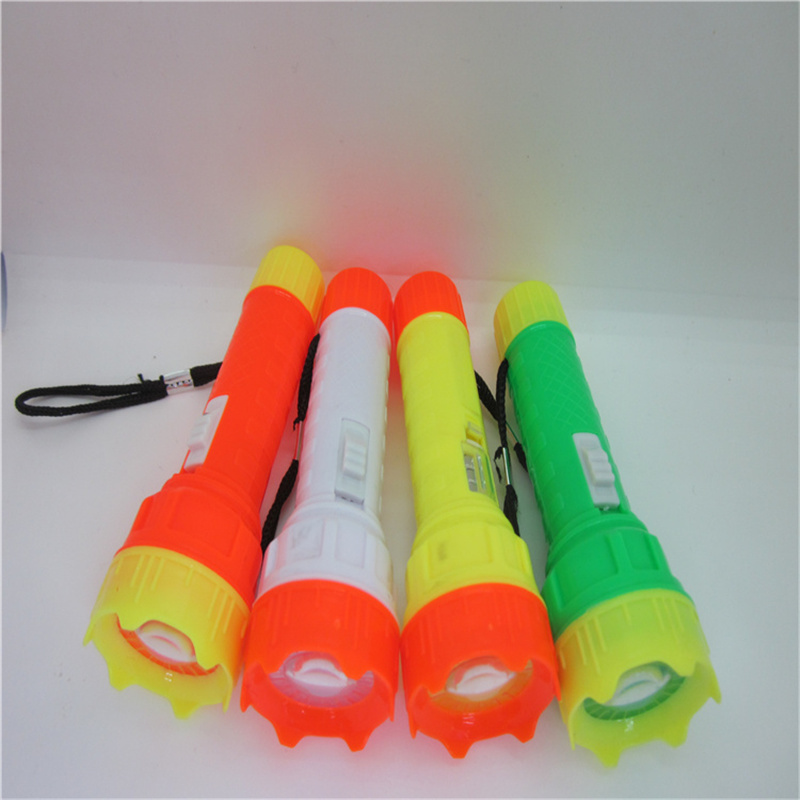 Plastic small flashlights, light-emitting toys, portable lanyard flashlights, wholesale practical gifts, one-yuan store, Gao Gao Electronics E1-2963 pic 3