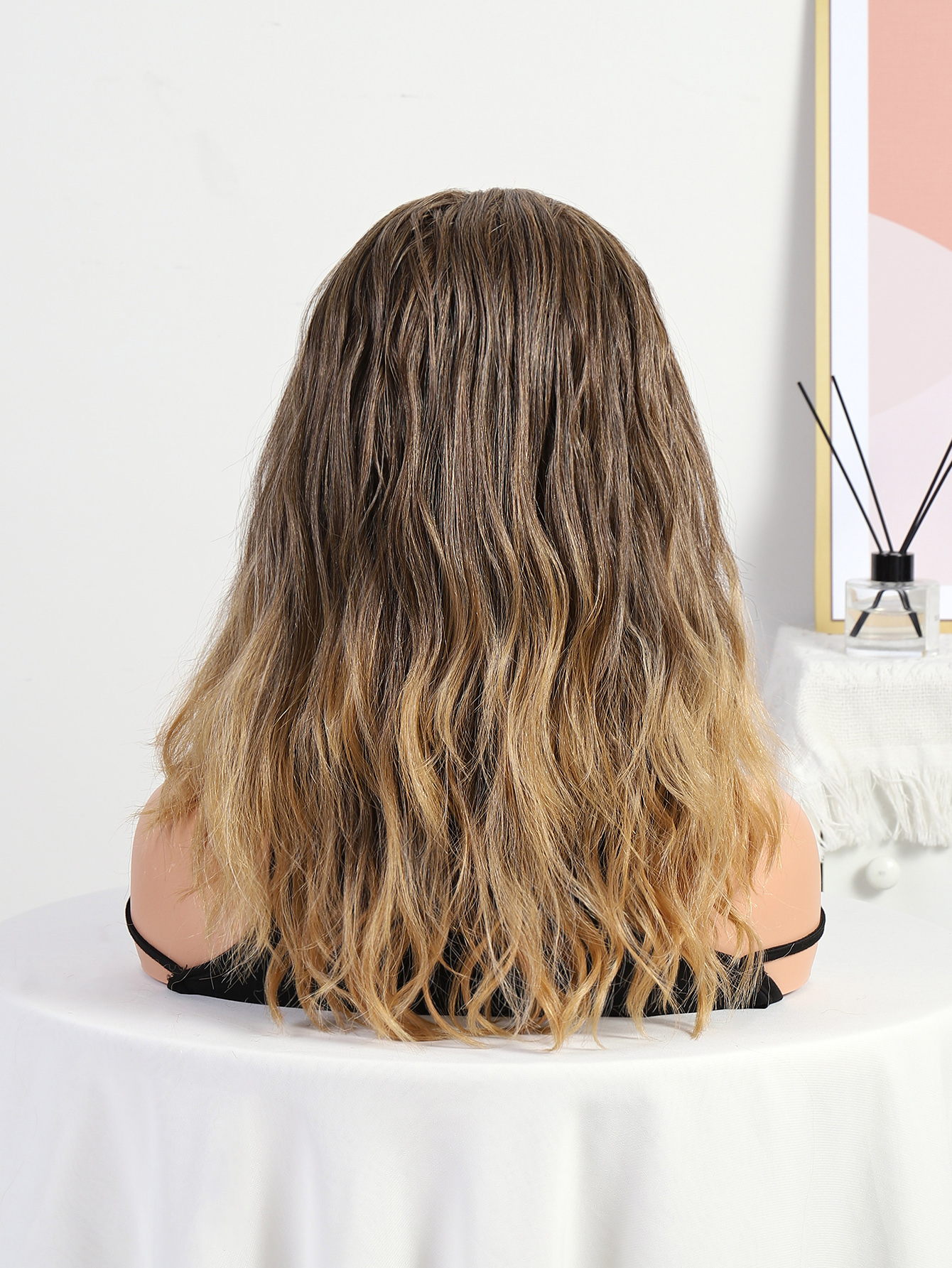 Amazon's best-selling European and American women's wig with gradient color long curly hair cross-border synthetic fiber wig hair wigs Item Picture
