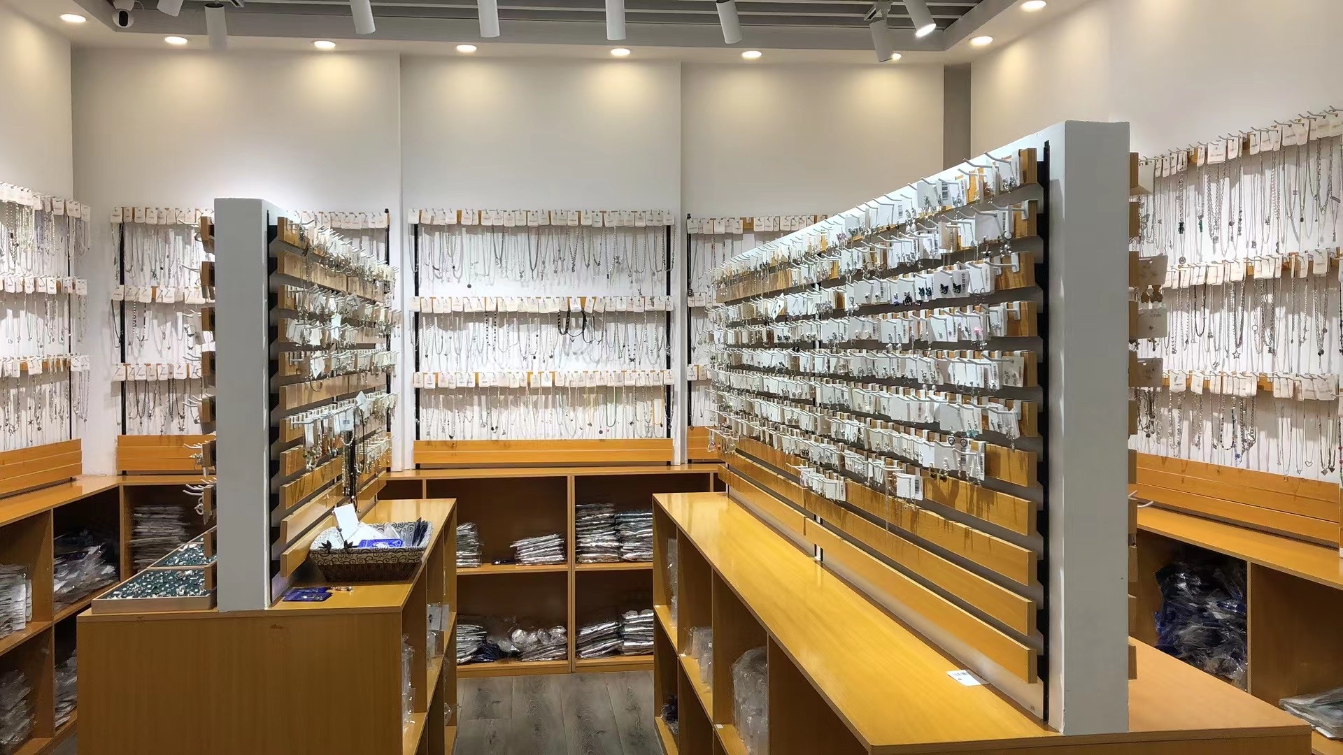 Youran Accessories describe pic - 1