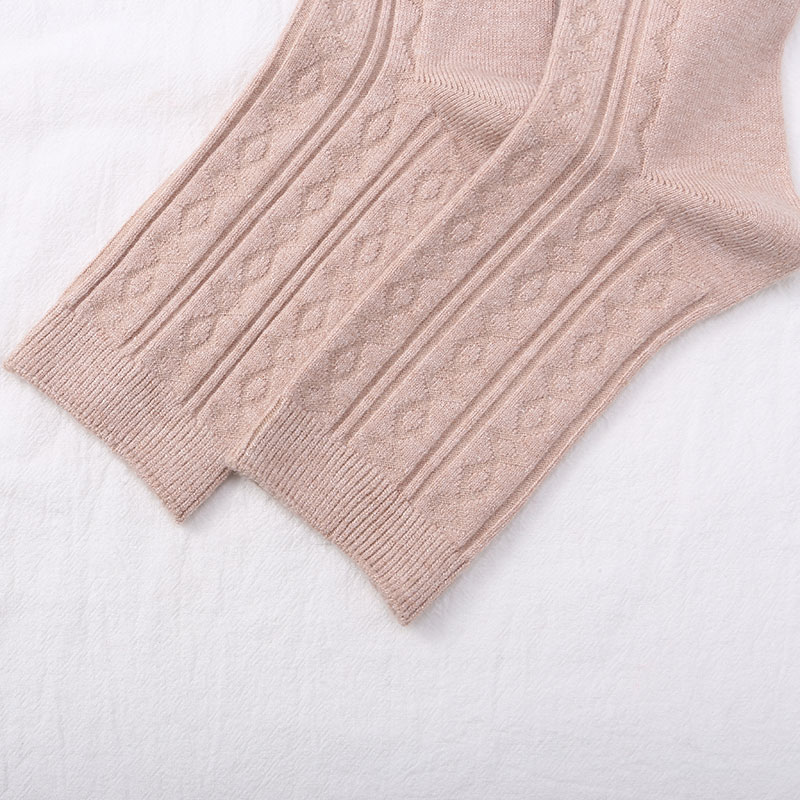 喜朗登春秋冬季纯色女士中筒袜 双针提花菱形格羊绒女袜子 厂家混色批发2060详情17