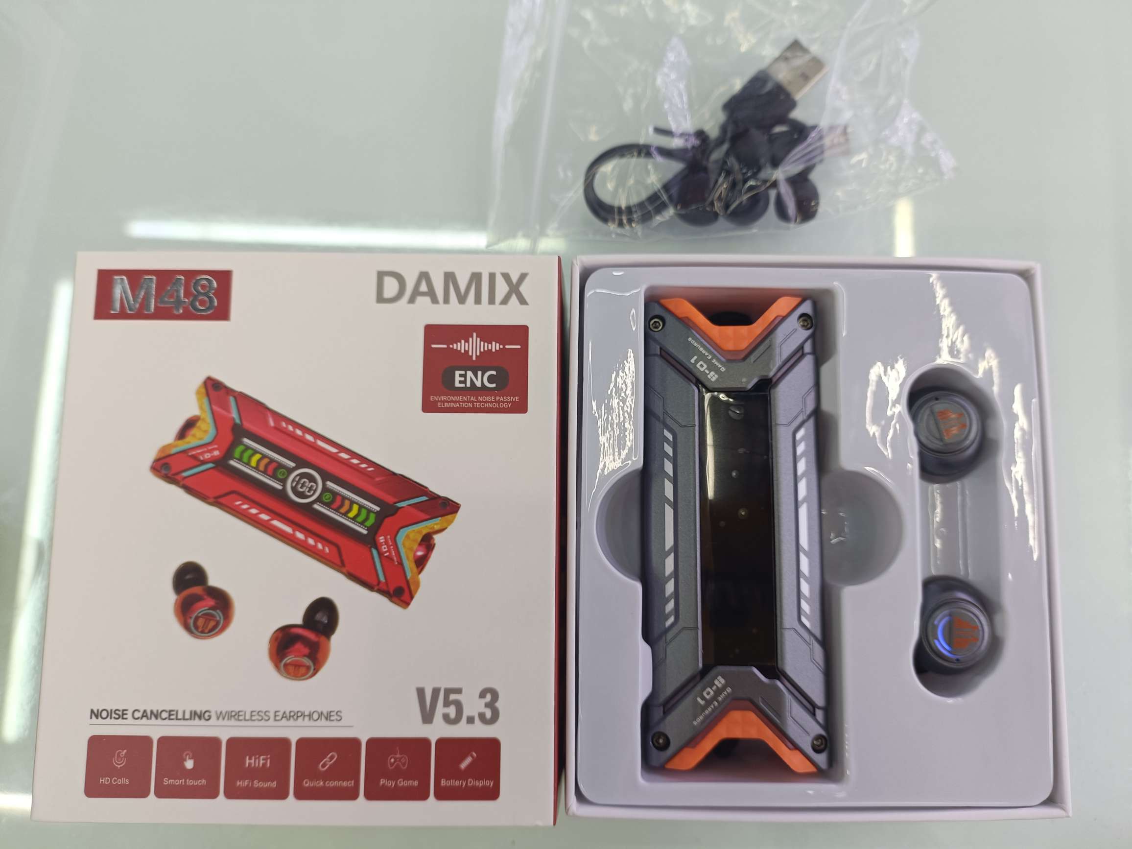 M48 Bluetooth headsets Both side headsets Cockpit Bluetooth headsets are available for both Apple and Android phones
