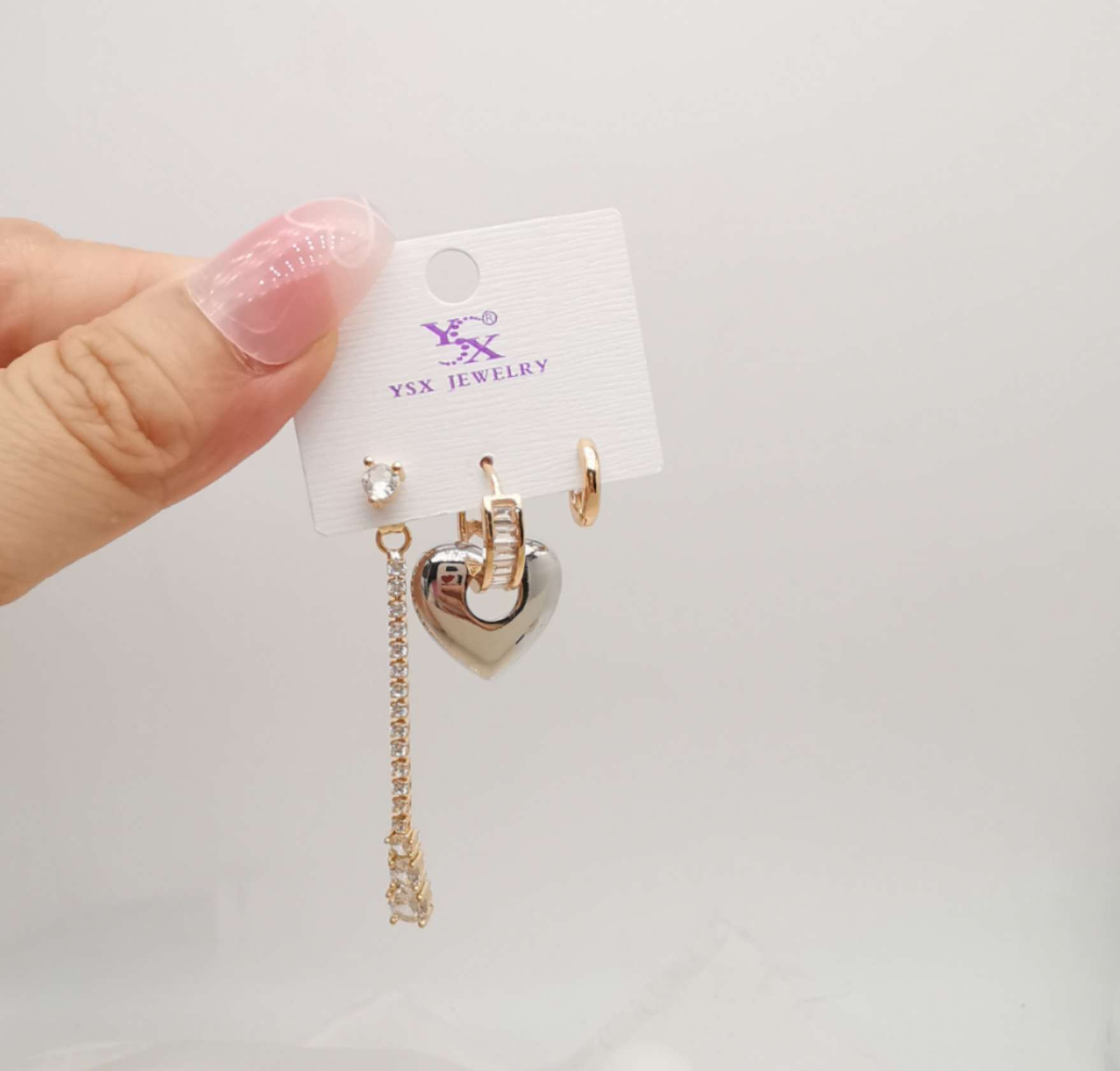 Three sets of gold-plated copper earrings thumbnail