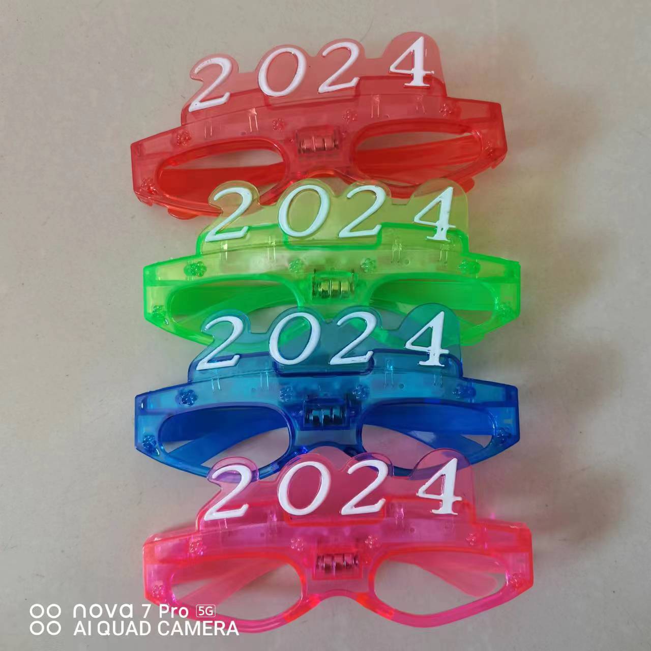 2024眼镜发光眼镜闪光眼镜