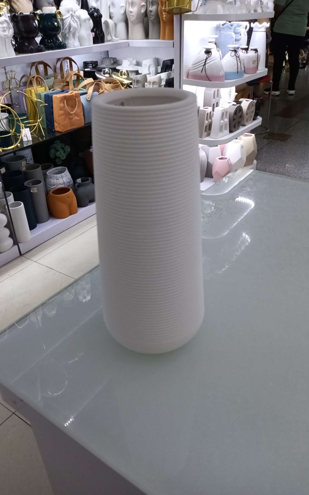 HD2304508 مزهرية السيراميك