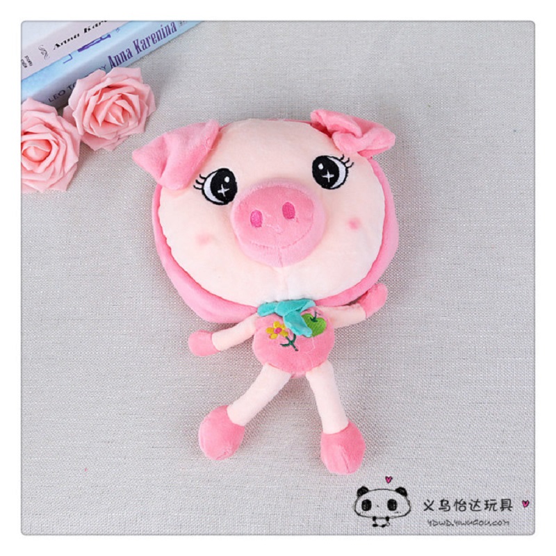 Plush toys, shoulder bags, piggy dolls, couple boys and girls, schoolbags, hanging decorations, accessories, wedding gifts Application Scenario
