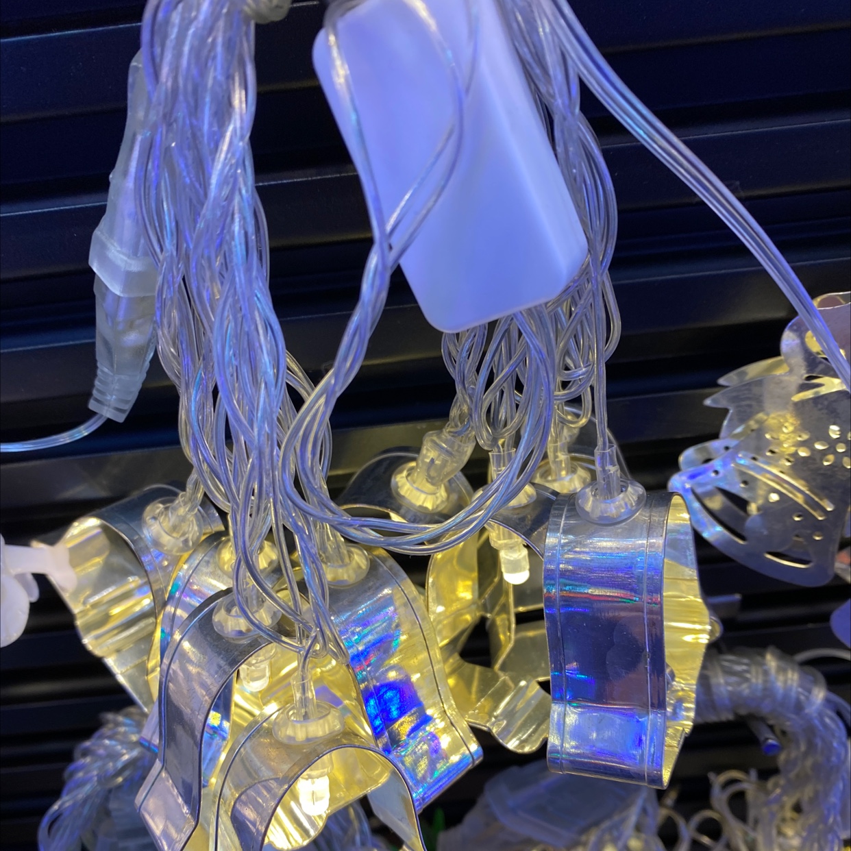 Festive atmosphere lanterns, iron art lantern strings, heart-shaped lanterns, cross-border foreign trade wholesale, festival decorative lanterns Specification image