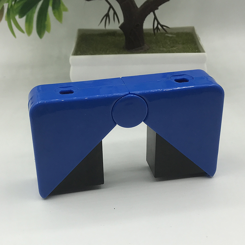 Yiwu Jinghui Colored 325 Square Folding Portable Children's Toy ABS Acrylic Organic Glass Telescope Application Scenario