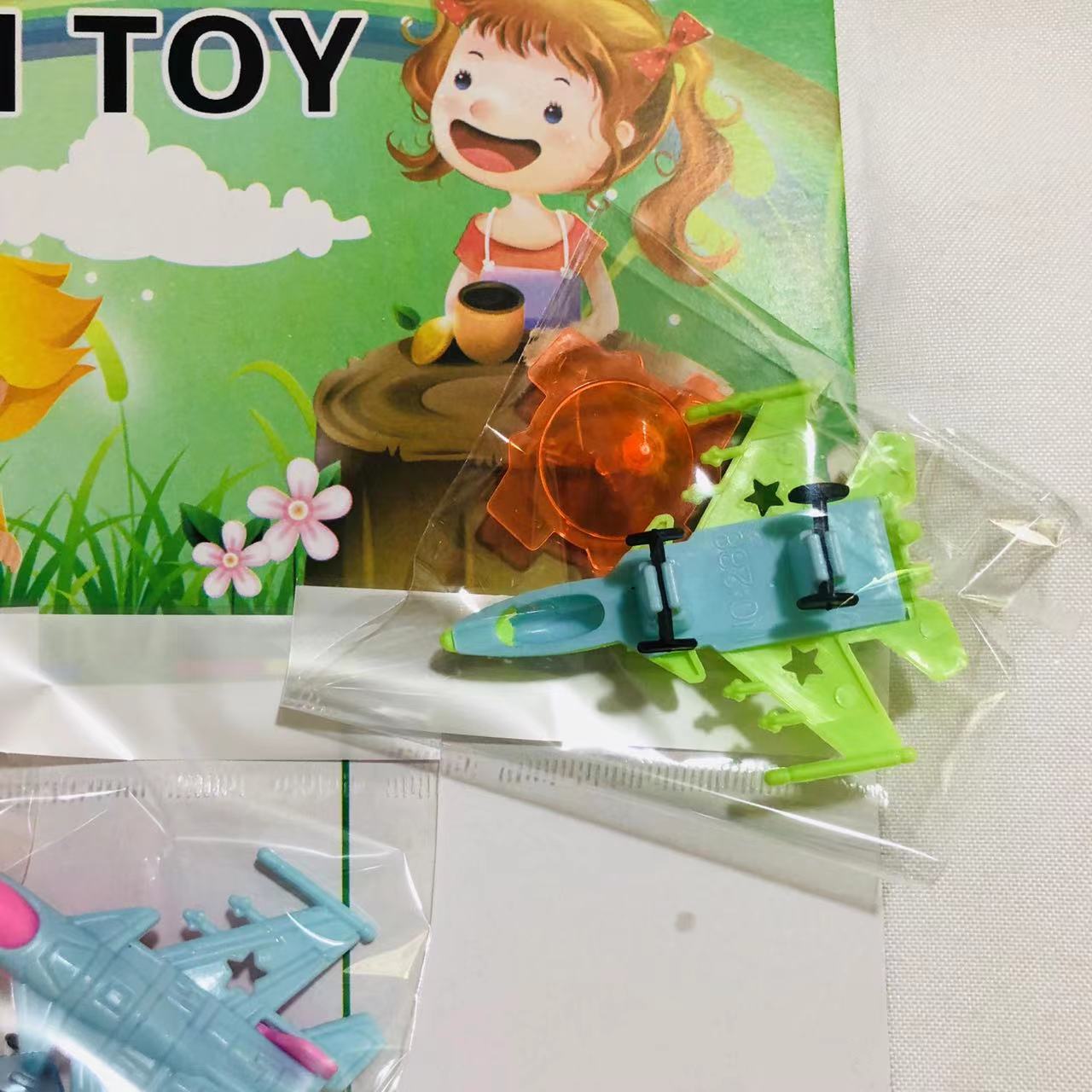 宏彦玩具批发儿童飞机陀螺二合一玩具地摊幼儿园小学周边热卖详情图4