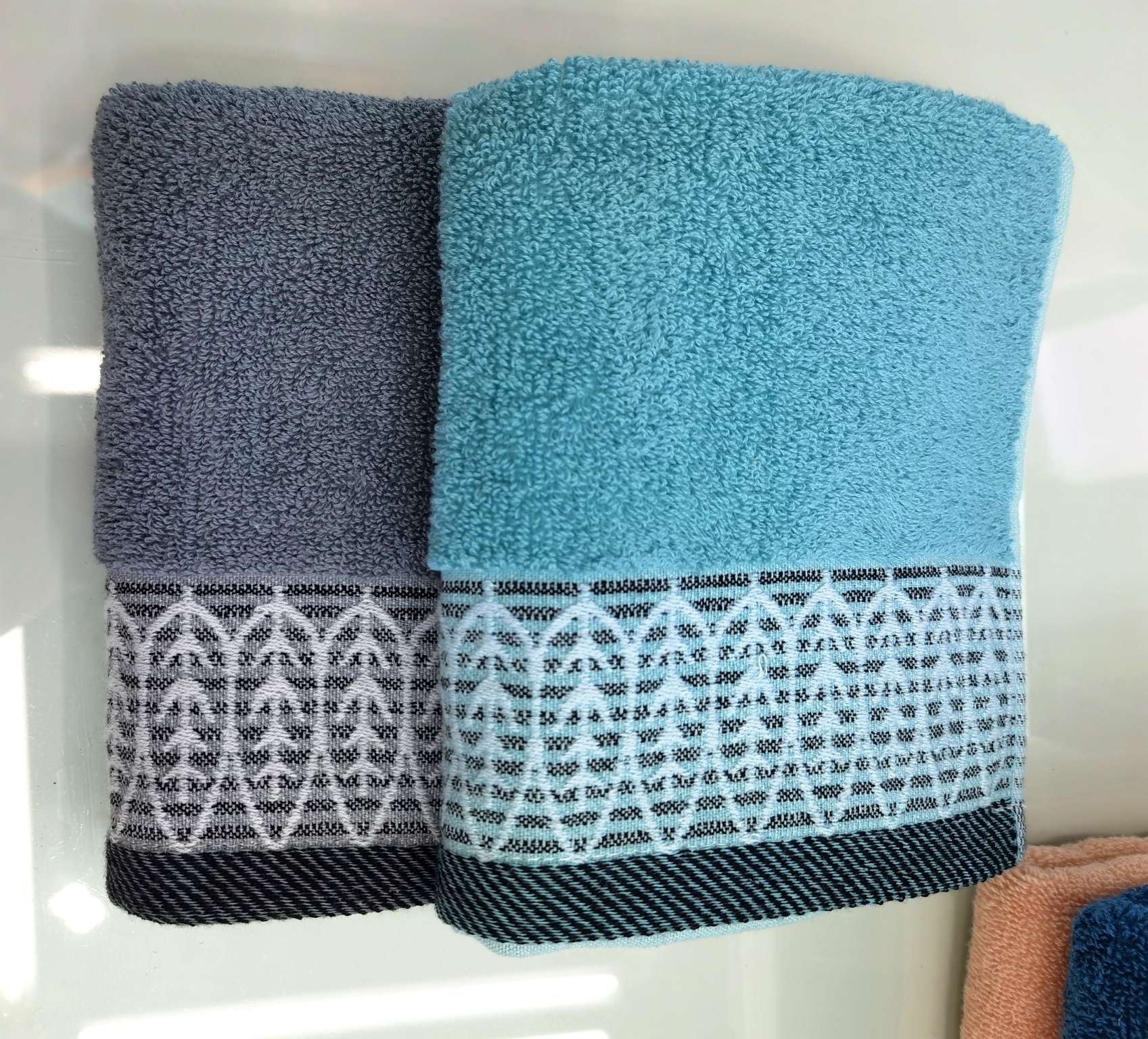 The New Cotton Leaf Face Towel Is Soft And Non-Shedding Specification drawing
