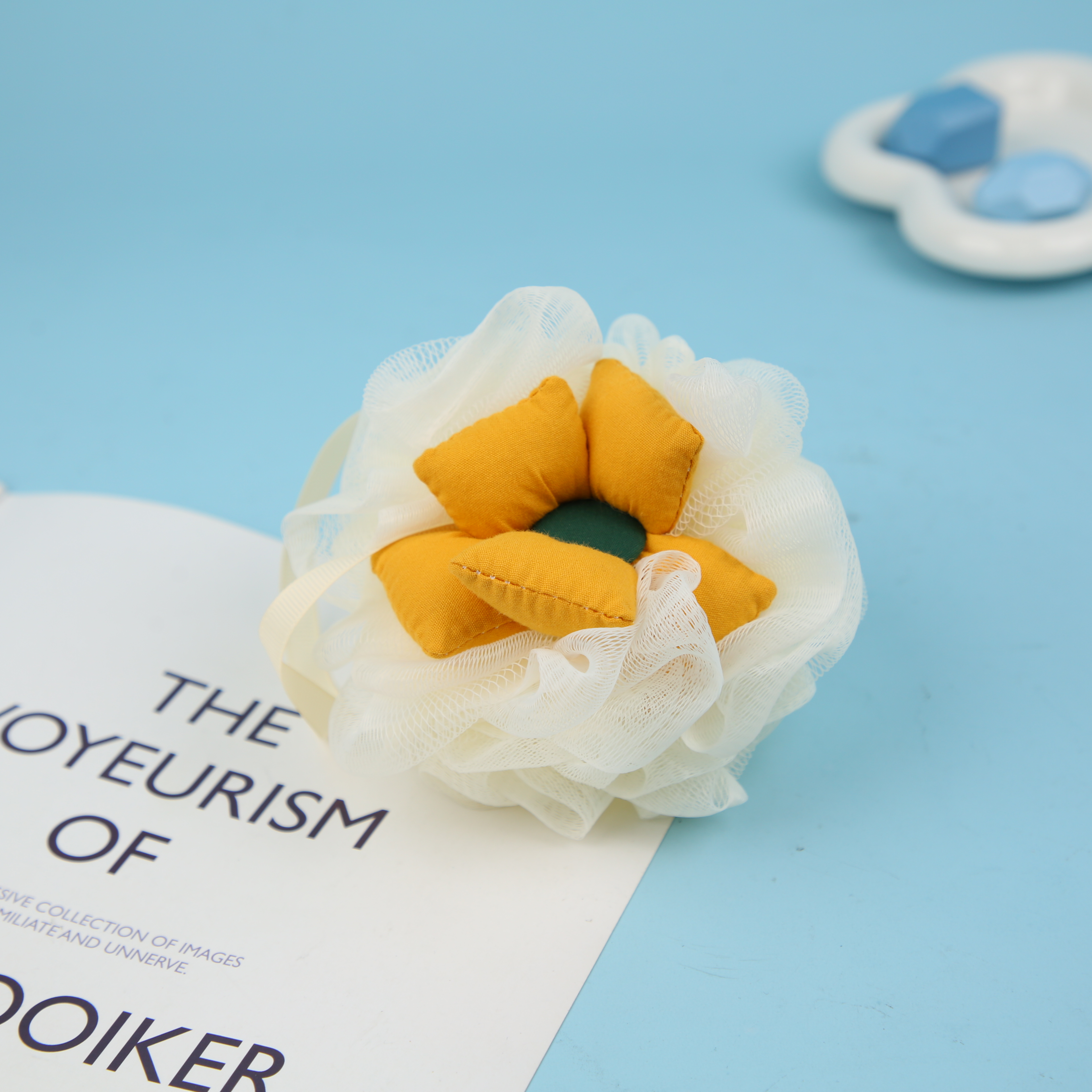 可爱卡通浴球洗浴产品/洗澡/卡通浴球/清洁皮肤/厂家生产/结实不散白底实物图